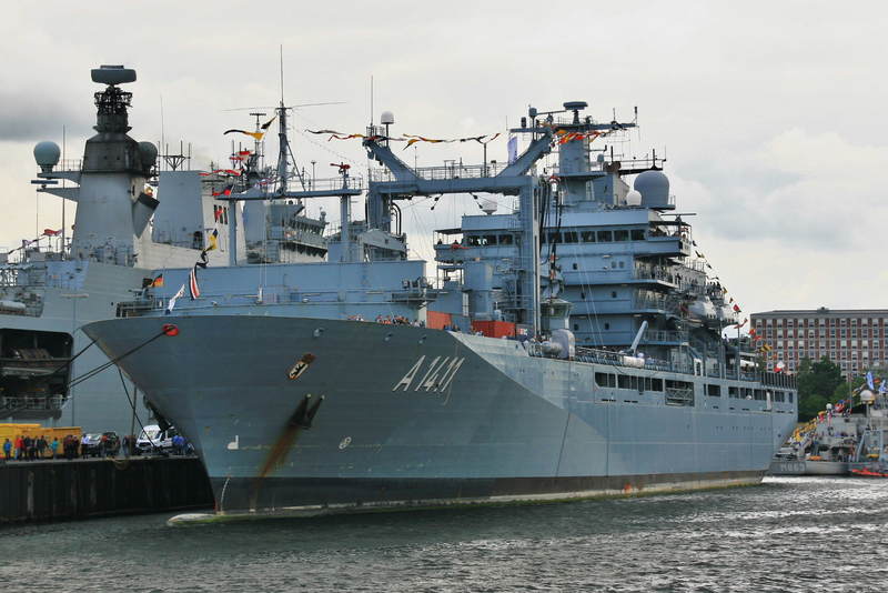 GERMAN WARSHIP A1411