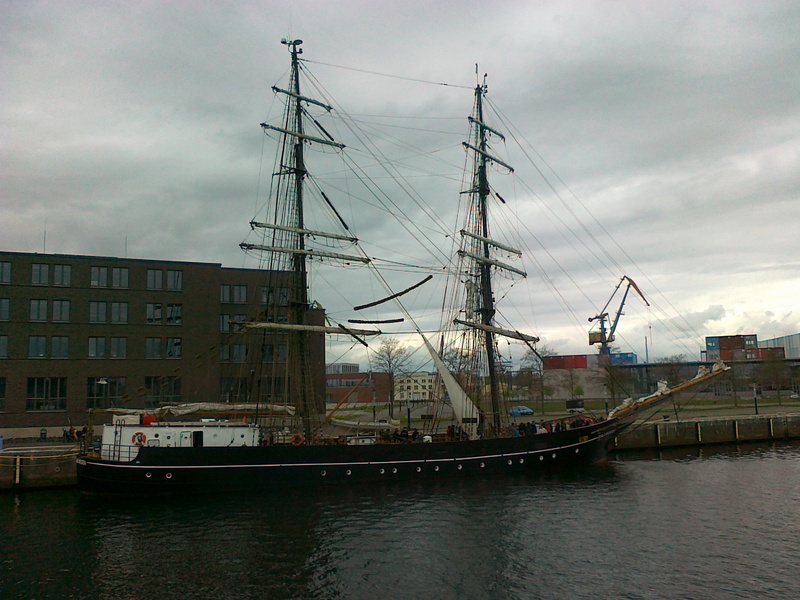 ROALD AMUNDSEN