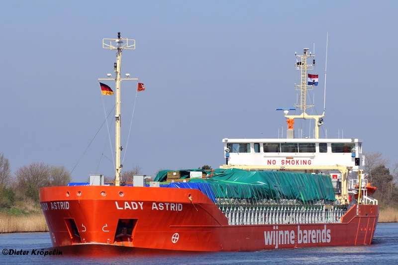 LADY ASTRID