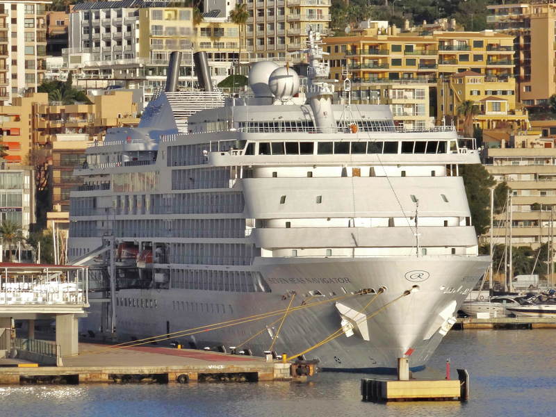 SEVEN SEAS NAVIGATOR